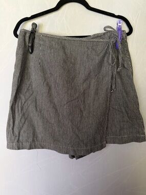 Vintage Studio Pinstripe Wrap Skort Size 12